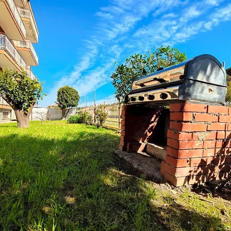 Apartment Via San Lazzaro 53 *